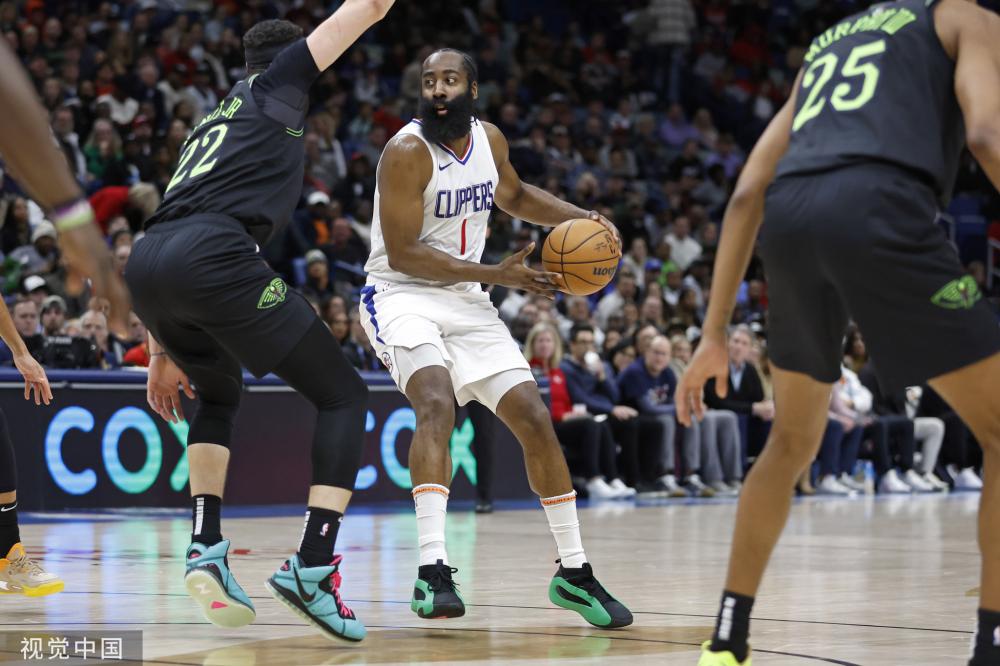 莫测的赛场 莫测的赛场